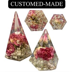 CUSTOM-MADE: Red Rose Resin Diamond Shaped Ring Holder Set/Paper Weights, NWOT
